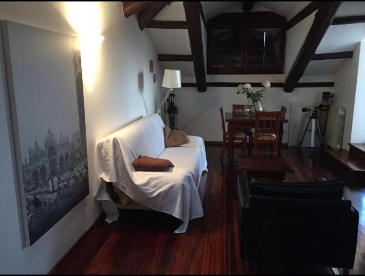 Stylish Penthouse Apartment In Venice Lido, 10 Minutes From Saint Marks Square Lido di Venezia Екстер'єр фото