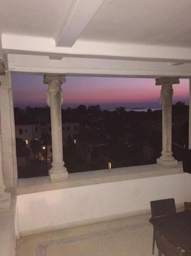 Stylish Penthouse Apartment In Venice Lido, 10 Minutes From Saint Marks Square Lido di Venezia Екстер'єр фото